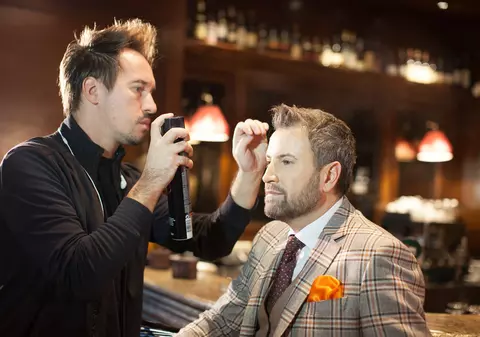 Cătălin Botezatu a pozat 5 ORE pentru trolere | FOTO