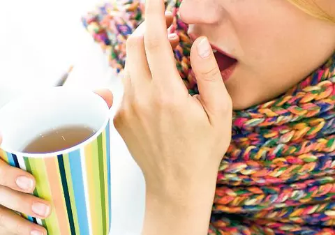 4 REMEDII NATURALE ÎMPOTRIVA BRONȘITEI