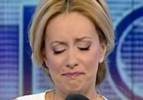 SIMONA GHERGHE, experiență TRAUMATIZANTĂ în COPILĂRIE! AVEA PICIOARELE VINETE de la BĂTĂILE pe care le LUA!