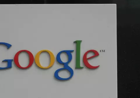 Google îşi retrage echipa de ingineri din Rusia