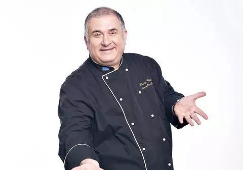 Mori de râs! Horia Vîrlan l-a luat la mișto pe unul dintre invitații emisiunii sale! Cum s-a prezentat și ce i-a zis