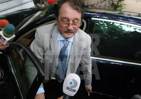 Mircea Băsescu cere daune morale de un milion de euro de la familia lui Bercea Mondial