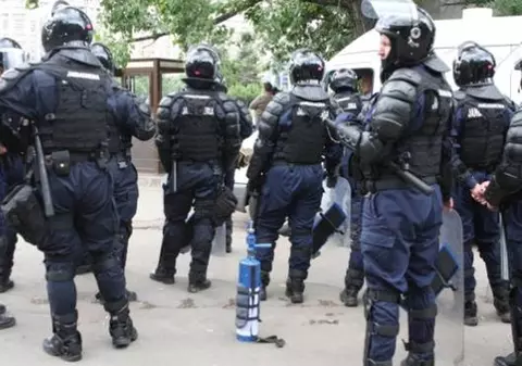 Razii de amploare ale DIICOT! 263 de percheziţii în 9 județe 