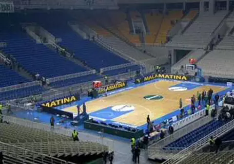 Alarmă cu bombă la Atena! Au fost evacuați 12.000 de oameni!