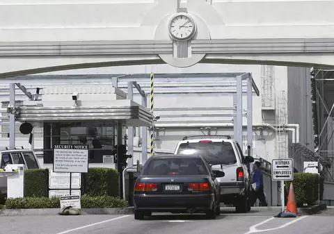 VRAJBĂ ÎN LUMEA ARTIȘTILOR! STENOGRAMELE SONY, publicate de un HACKER, au dat în vileag salariile starurilor!