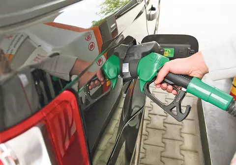 Bucuria ieftinirii benzinei e anulată! Care e cauza