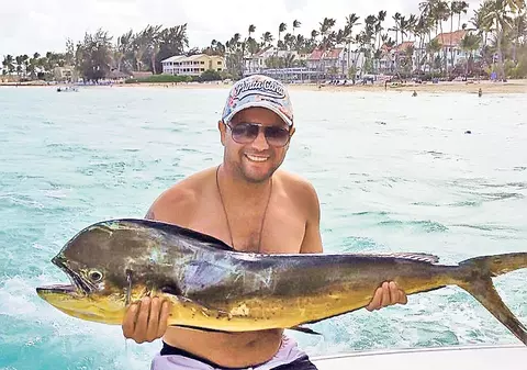 Exodul maneliștilor | Și-au luat zborul spre țările mai calde