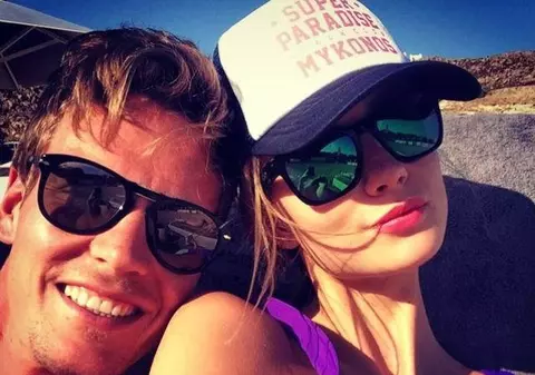 Tomas Berdych și modelul Ester Satorova nu sunt cuminți deloc / GALERIE FOTO SEXY