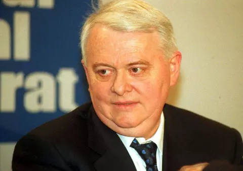 Hrebenciuc și fiul, trimiși în judecată