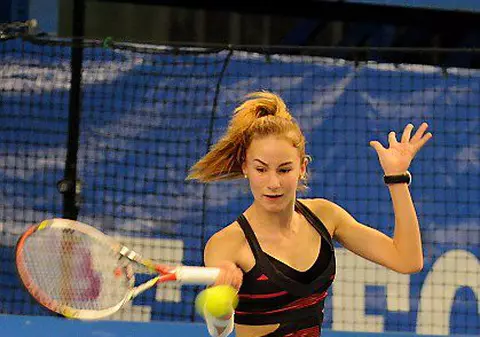 Ele promit să calce pe urmele Simonei Halep în 2015. Andreea Roşca: ”Vreau să intru în top 500 WTA”