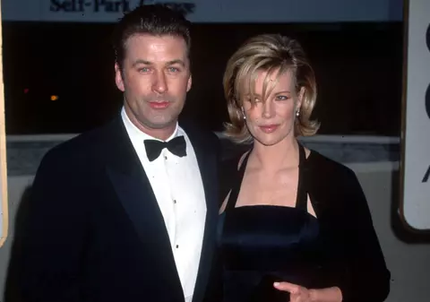 Fiica lui Kim Basinger şi a lui Alec Baldwin, COMPLET GOALĂ pe plajă | FOTO