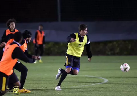 Szukala a DEBUTAT la Al Ittihad! Fundașul polonez, aproape de gol / FOTO&VIDEO