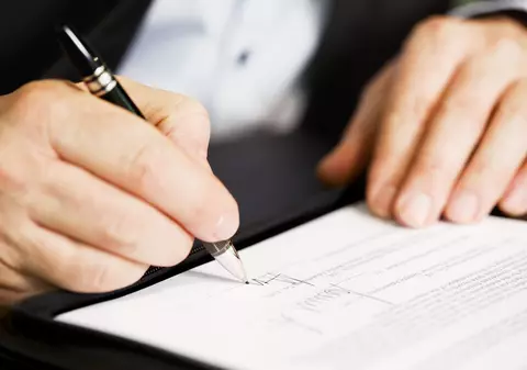 OFICIAL. Prima mutare a anului în fotbalul românesc! 