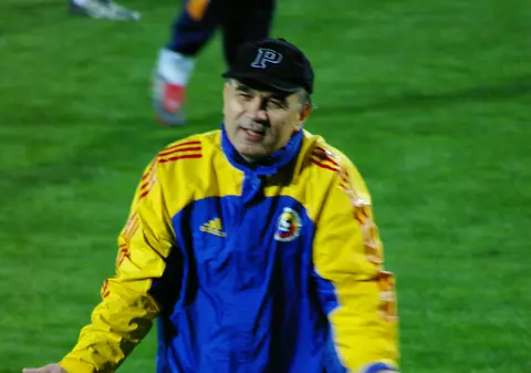 Dacă făcea şi Iordănescu aşa ceva cu Danemarca, eram la Euro 2004 / VIDEO