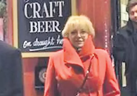 Corina Chiriac, în căutarea cartofilor prăjiţi pierduţi...