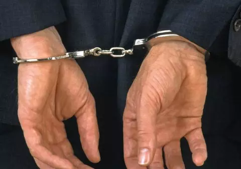 Tupeu: a înființat o firmă fantomă pe care a denumit-o ”Black Phantom”. Înșelăciune cu bonuri de masă