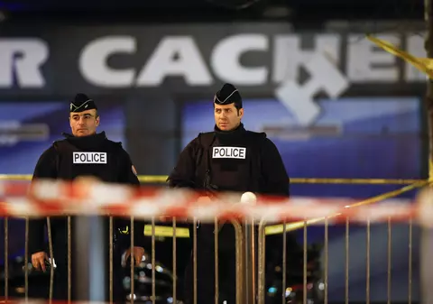 Cinci persoane arestate în Franța în cadrul unei operațiuni antijihadiste