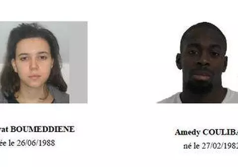 IMAGINI LIVE | BĂRBATUL A FOST UCIS, FEMEIA CARE ERA CU EL A SCĂPAT! PATRU DINTRE OSTATICI AU MURIT