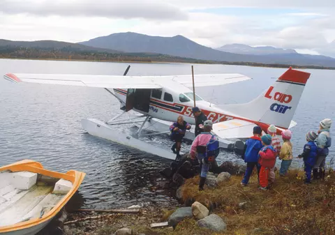 COPIII au șanse mai mari de SUPRAVIEȚUIRE într-un accident de avion! Iată care sunt MOTIVELE!