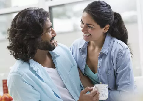 STUDIU: De ce sunt ATRASE femeile de bărbații cu BARBĂ