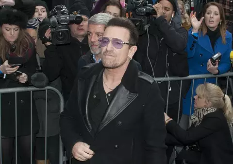 ANUNȚ DEVASTATOR! Bono ar putea să nu mai cânte niciodată la chitară