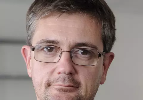 Detalii terifiante: Teroriştii i-au strigat pe nume pe caricaturiştii revistei și i-au executat