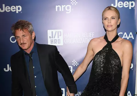 Charlize Theron și Sean Penn au strâns 6.000.000 $ pentru Haiti!