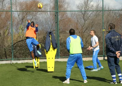 CS U Craiova a intrat în vacanță. Ce adversari vor avea oltenii în doilea cantonament