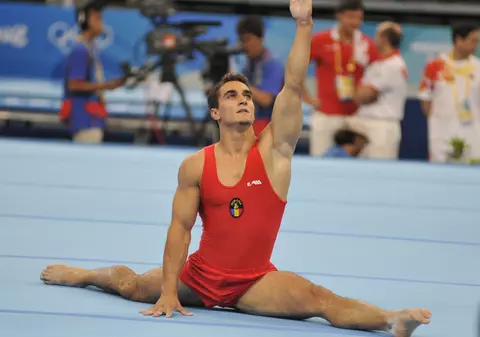 Drăgulescu vrea să revoluţioneze gimnastica: "Inventez o nouă săritură care să-mi poarte numele!"