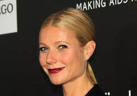 DIFERENȚĂ ca de la CER la PĂMÂNT! GWYNETH PALTROW, ÎNAINTE și DUPĂ MACHIAJ!