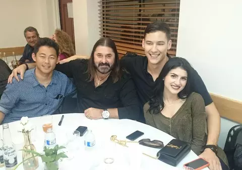 Andra Ștefania, fiica lui Gheorghe Gheorghiu, se mărită. Înaintea tatălui său!