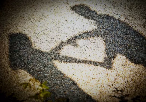 Un CELEBRU CÂNTĂREȚ de la noi și-a ANUNȚAT OFICIAL relația cu noua IUBITĂ