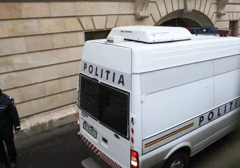 Bolnavi de cancer tratați cu medicamente contrafăcute. Parchetul General face percheziții de amploare