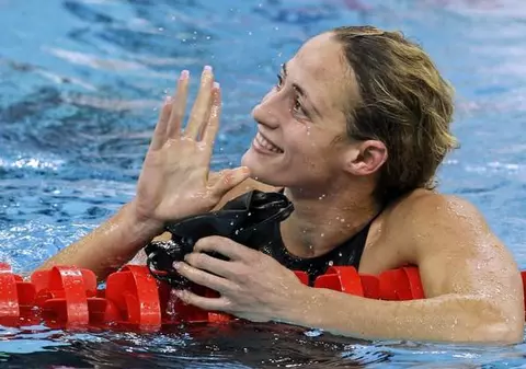 Camelia Potec a primit o ofertă generoasă de a antrena în Japonia. ^Tentată cu 200.000 de dolari