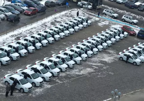 Poliţia Capitalei a primit 60 de automobile noi | FOTO 