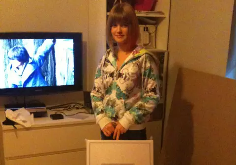 O adolescentă din Danemarca a rezolvat un puzzle alcătuit din 33.600 de piese