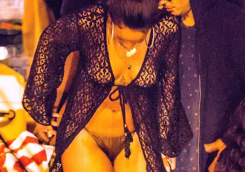 Scandal la Hollywood din cauza unei cântărețe celebre! Doi bărbați se luptă pentru ea!