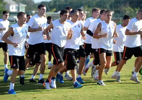 Șahtior Donețk a efectuat primul antrenament în Brazilia. Lucescu va amenda doi jucători!