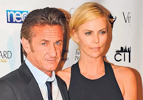 Actor de senzație și tata cu acte-n regulă pentru fiul actriţei Charlize Theron.  Sean Penn îl va adopta pe micuț! 