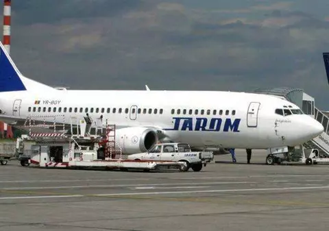 UPDATE! ROMÂNI BLOCAȚI PE AEROPORT, în Iordania! Reacția TAROM E HALUCINANTĂ!