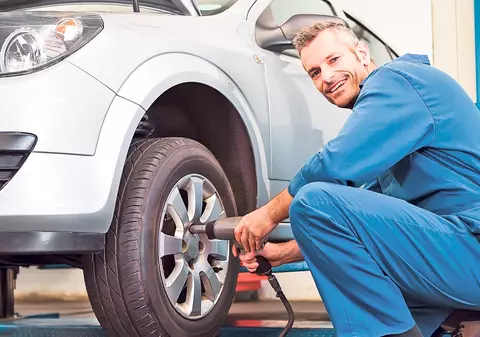 Drum lin cu anvelope în stare perfectă