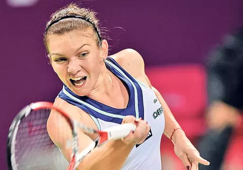 10 lucruri care ne fac să ne ÎNDRĂGOSTIM de SIMONA HALEP