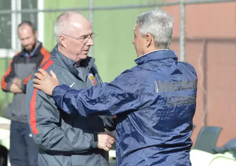 Sven Goran Eriksson apreciază că Universitatea Craiova poate redeveni iarăşi o forţă a fotbalului european