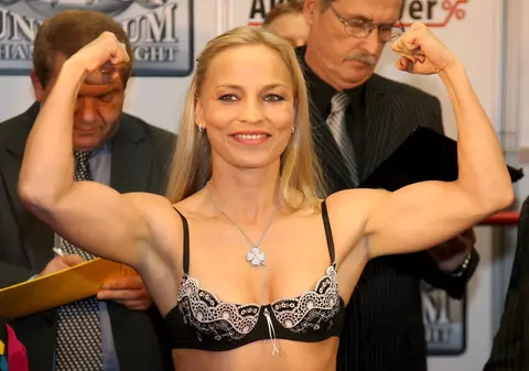 A fost regină în ring. Acum e regină în Playboy! / FOTO și VIDEO