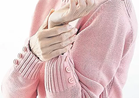 Afecţiunile articulaţiilor nu ţin cont de vârstă | Tratamente naturiste pentru reumatism