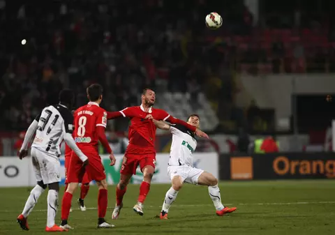 LIGA I: ASA Târgu Mureș - Dinamo 2-1. Gabi Mureșan, ”lunetistul” ardelean