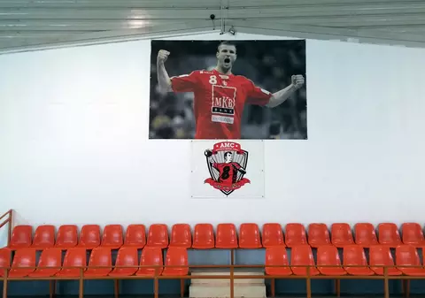 Marian Cozma, comemorat la școala de handbal care îi poartă numele / GALERIE FOTO