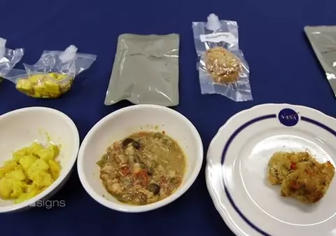 DIETA NASA: Ce alimente mănâncă astronauţii | VIDEO