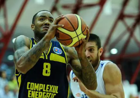 Energia Tg. Jiu, învinsă dar calificată în ”sferturile” FIBA Eurochallenge. Adversara gorjenilor