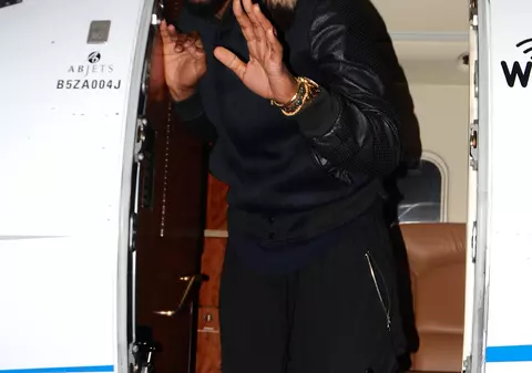 Usher, cu VULPEA-N CAP | FOTO